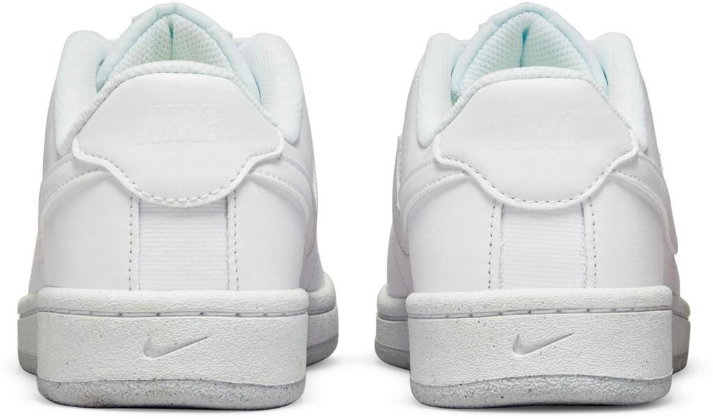 Женские кроссовки Nike Court Royale 2 белый/белый