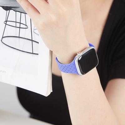 Ремешок для Apple Watch Series 10 42мм/9 8 7 41мм/SE (2023) SE (2022) SE 6 5 4 40мм/3 2 1 38мм Силиконовый ремешок для часов с магнитной застежкой