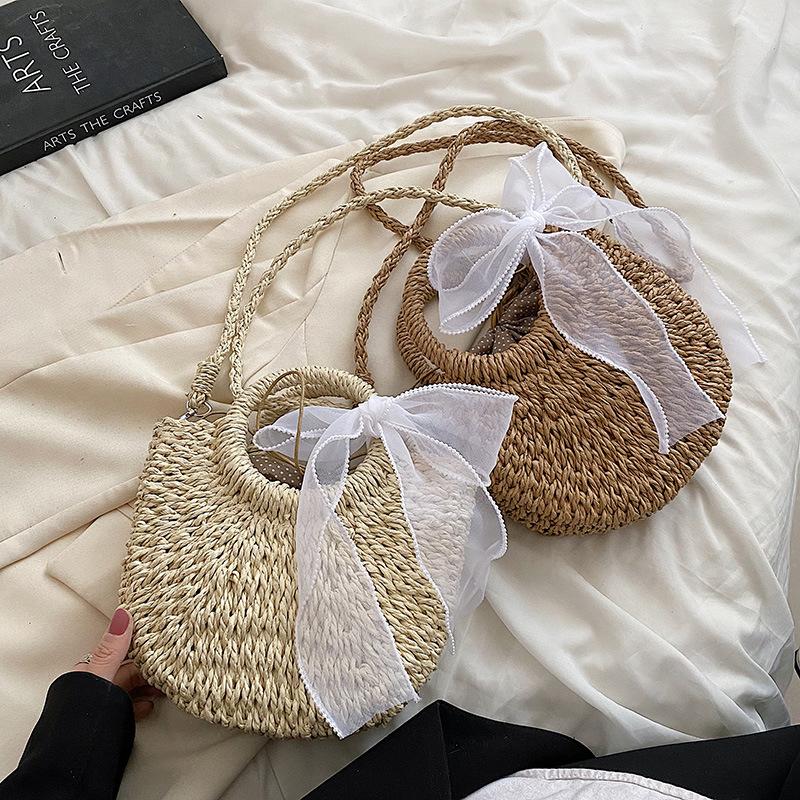 Женская плетёная сумка