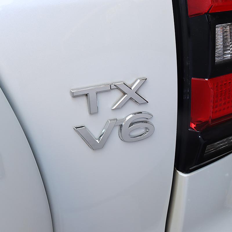 For Toyota Land Cruiser 200 Prado 120 150 Car Logo Displacement V8/TX/TXL/5.7/V6/Black Letter Sticker Car Decoration Accessories KS4 ncrw7