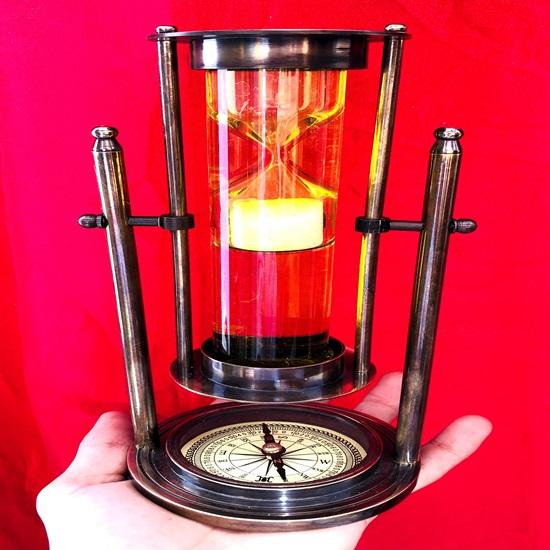Латунный песочный таймер, песочные часы, вращающийся песочный таймер с навигационным основанием компаса, красивые жидкие песочные часы
