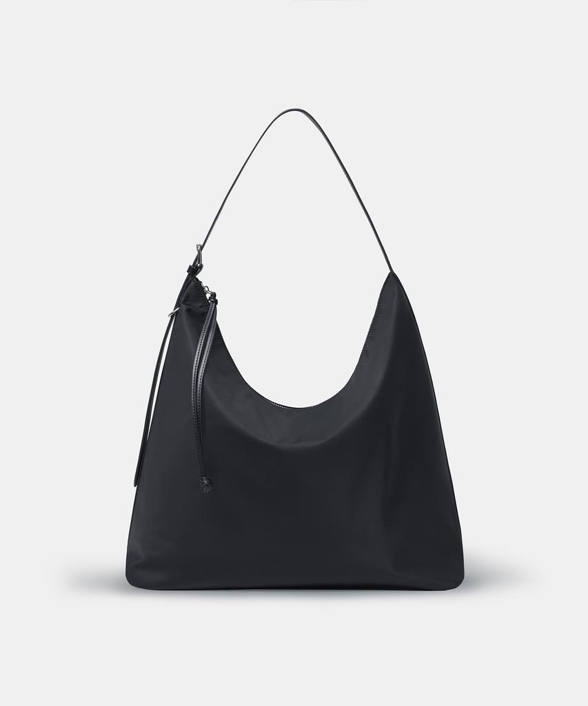 MUSINSA STANDARD WOMAN Women'S Nylon Slouch Shoulder Bag [Black]