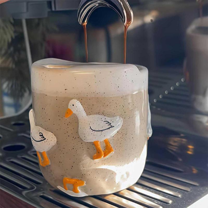 Кружка керамическая с утёнком, ручная работа. Керамическая кофейная кружка с утёнком и ложкой. Уникальные 3D ручной работы кружки для путешествий.