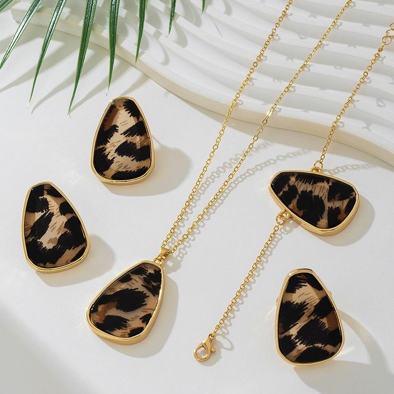 Модный овальный комплект из ожерелья, сережек, браслета и кольца