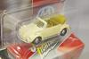 Johnny Lightning 1975 Volkswagen Super Beetle Convertible Cream 1/64