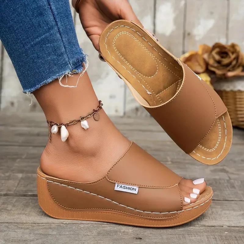 Fashion 2025 Women Slippers Comfortable Luxury Slippers Footwear Casual Summer Anti-slip Women Shoes Heeled Wedges Sandals Slides Women
