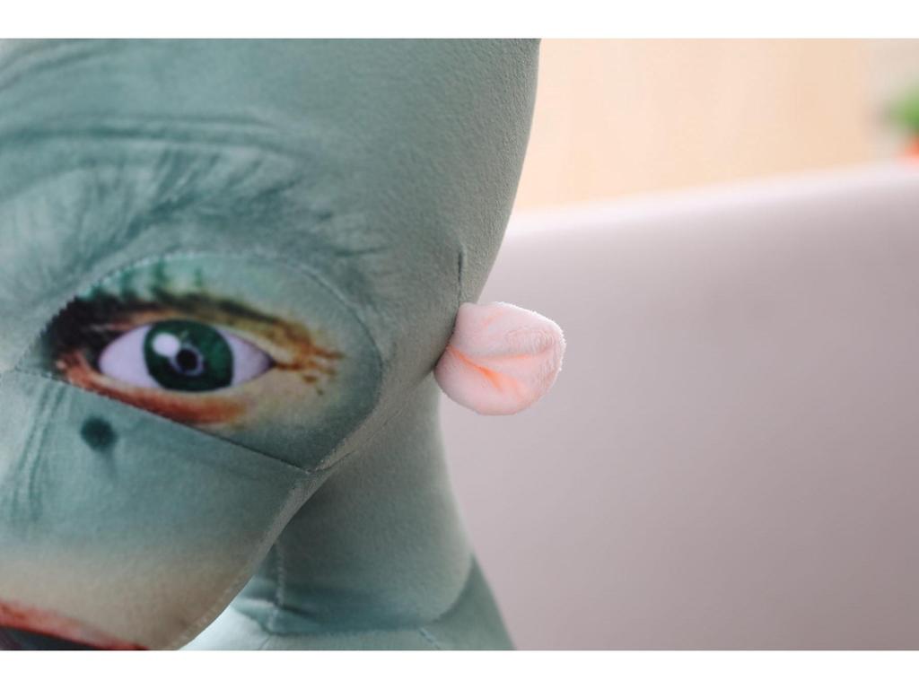 Funny Alien Plush Toy Sleeping Pillow - Creative Sand Sculpture Gift