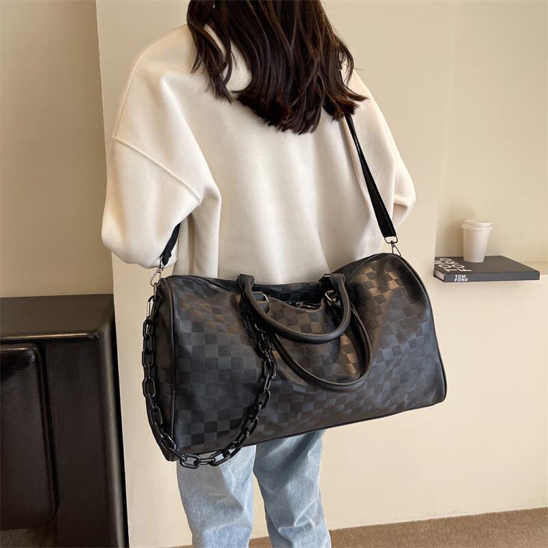 Стильная женская сумка через плечо KANDEXS большого объема