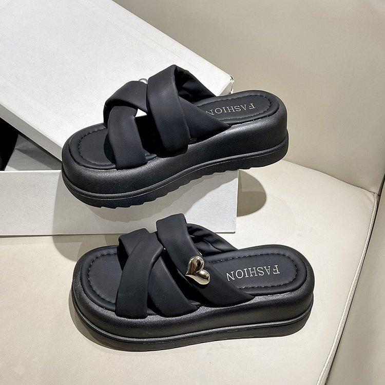 2025 Summer New Women's Slippers Women's Outer Wear Cross Soft-soled Beach Sandals Casual Fairy Style Platform Women's Shoes