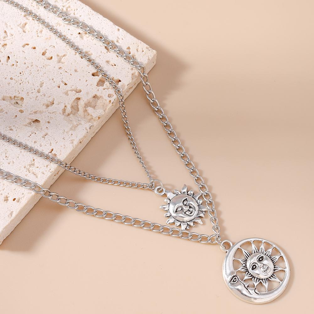 Vintage Multilayer Sun Pendant Necklace for Women Silver Color Choker Necklaces Party Holiday Jewelry Gifts