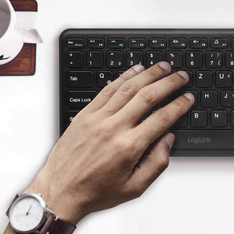 LogiLink 2.4GHz Wireless Keyboard with Touchpad Smart TV Android Box