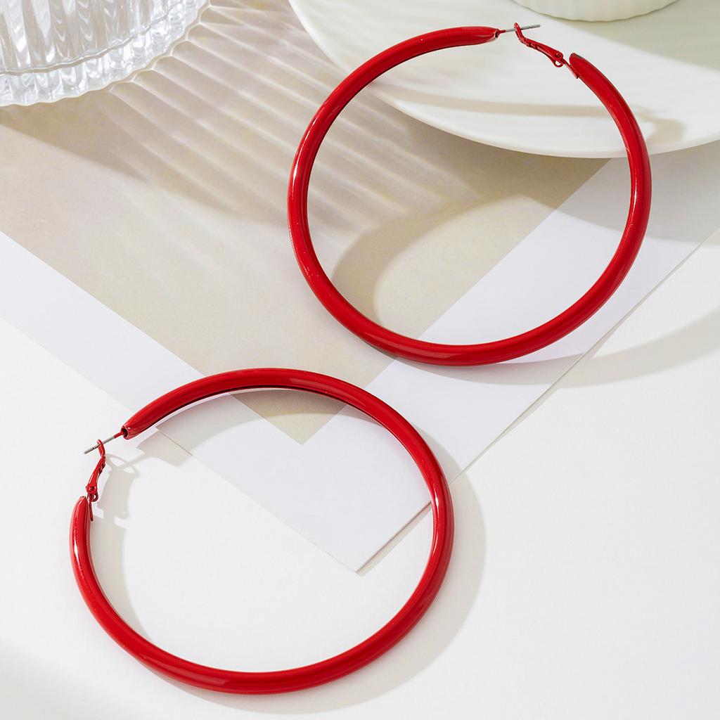 Модные серьги-подвески для женщин