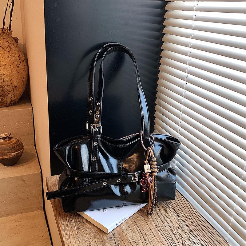 Кожаная сумка-тоут в корейском стиле класса люкс: Женская сумка подмышку большой вместимости