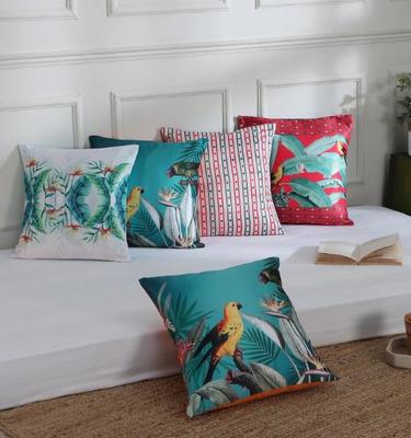 Чехол для подушки KOKO MAISON INC Talking Parrots Polystain (Пакет из 5) | Закрытие клапаном | Цифровая печать