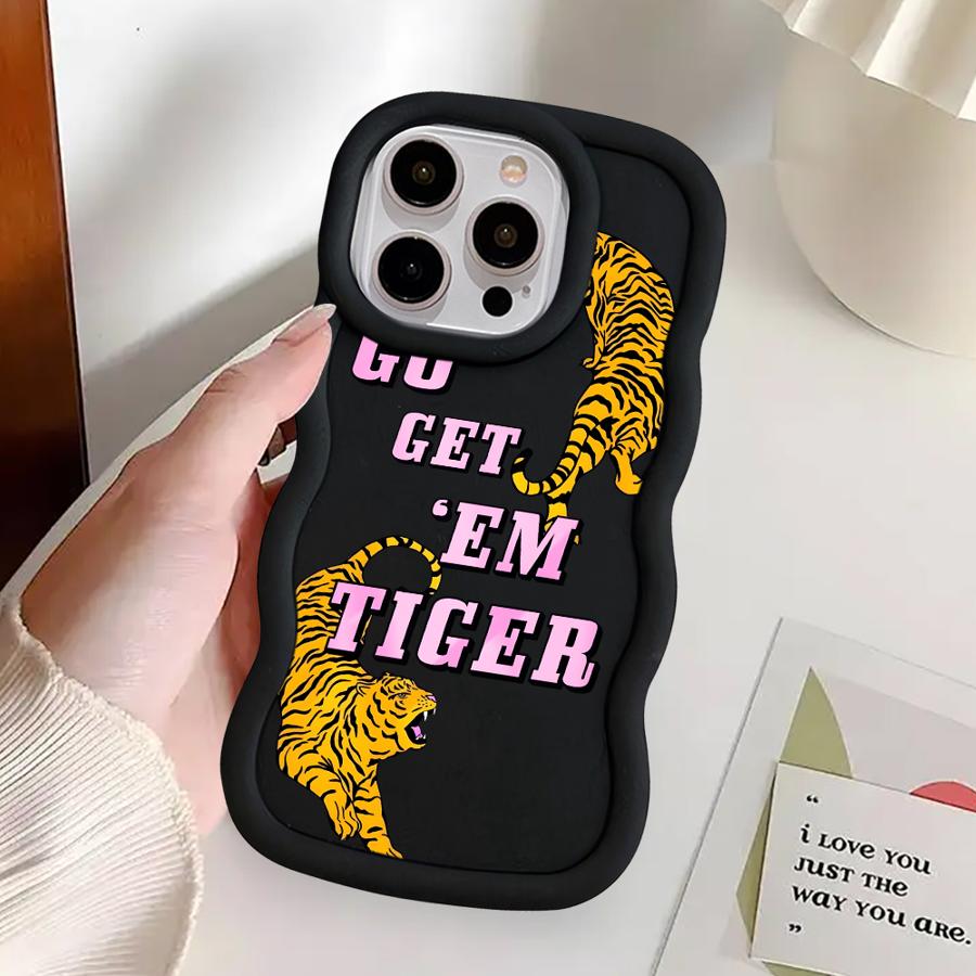 Case for iPhone 15 Plus XR 13 14 11 16 Pro Max 8 12 17 Air Soft Phone Cover Cool Tiger