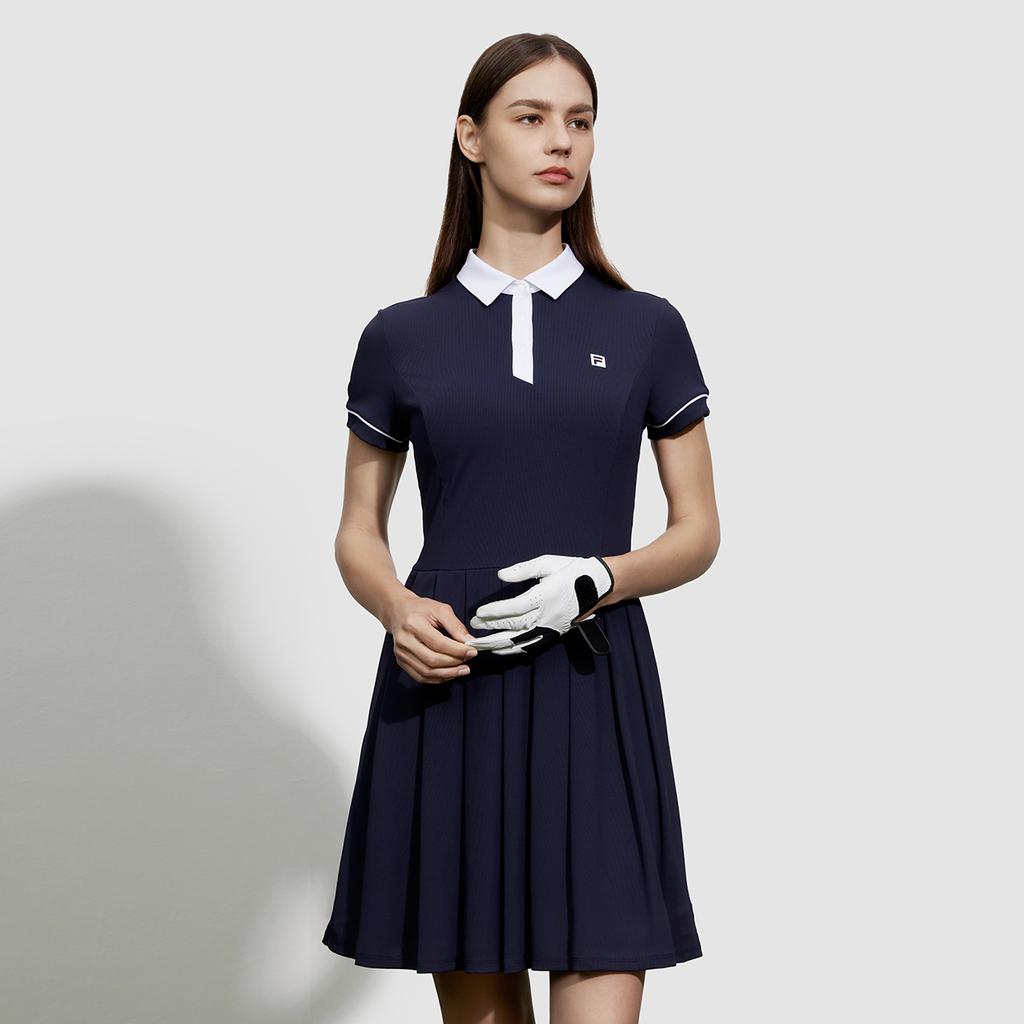 Fila SS24 Платье для гольфа с плиссировкой и шортами, женское, с логотипом бренда, в стиле колор-блок, для защиты от солнца, цвет морской волны A11W425310FDB