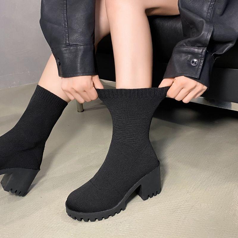 Socks and boots winter dark cool Sa wind metal wind knight socks and boots personalized fried street models do old sense niche commuting