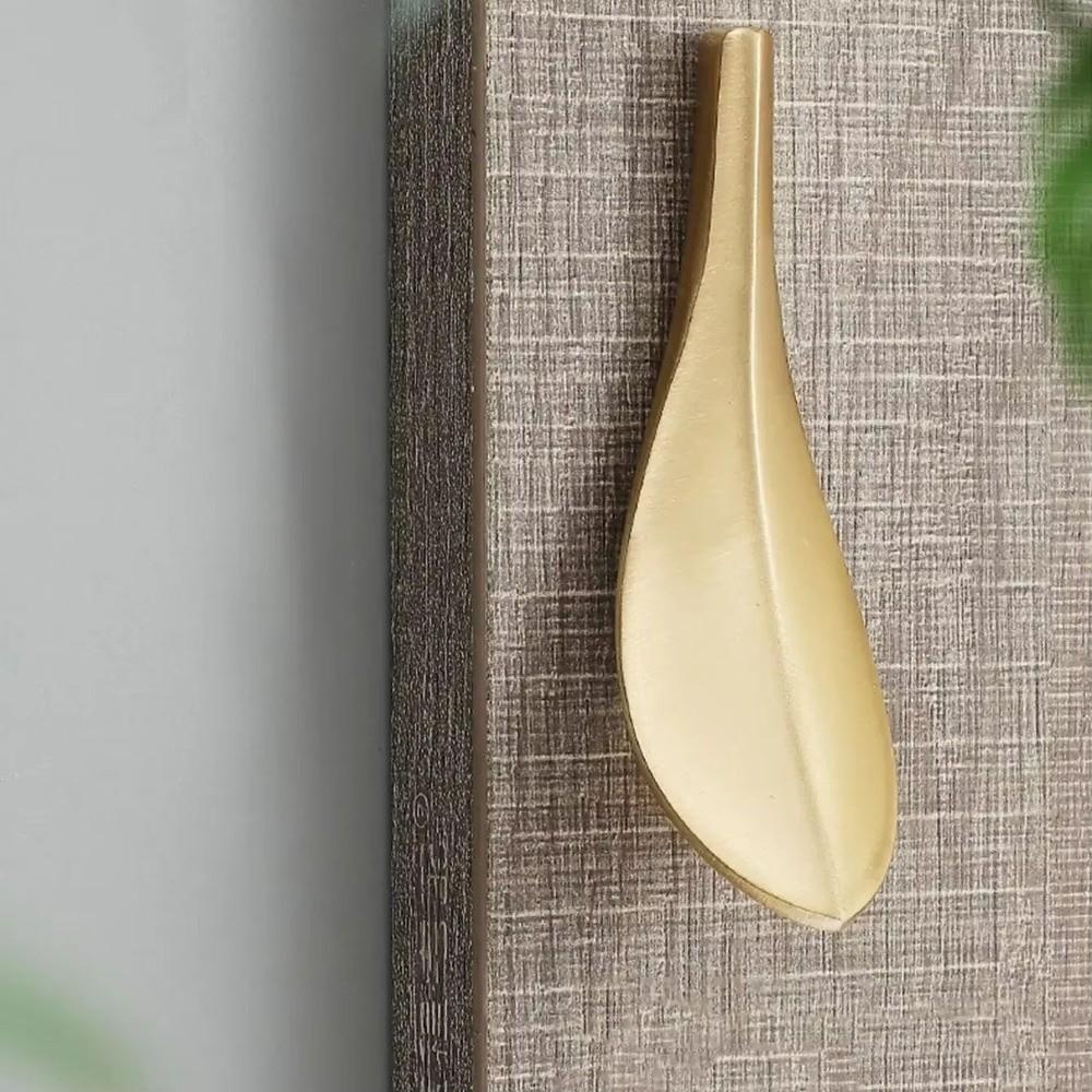 Metal Finish Drawer Pull Handle Loquat Leaf Shape Door Handle Pull Wardrobe Use