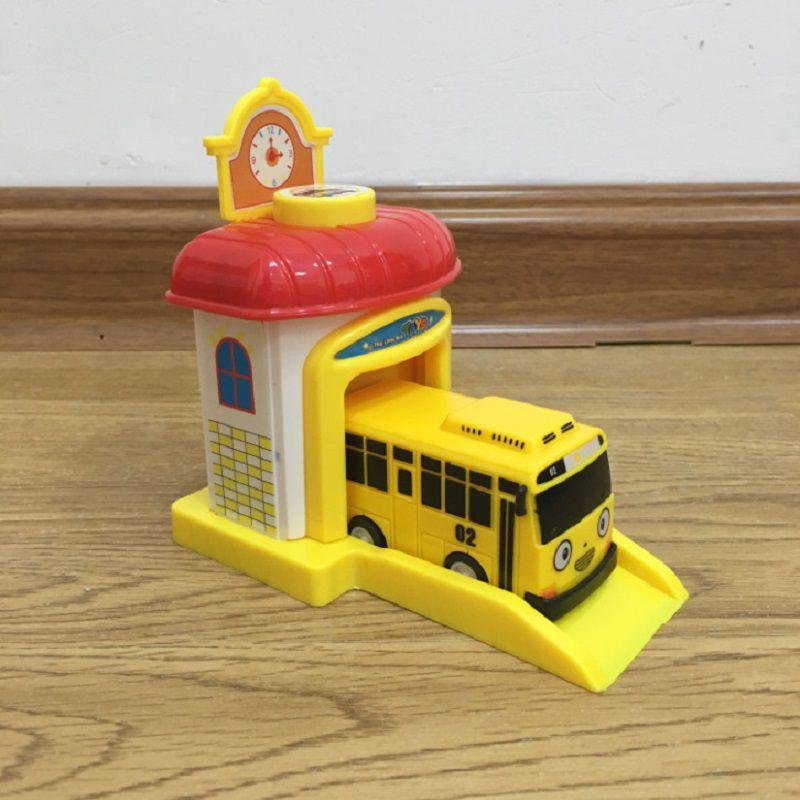 The Little Bus Launch Cars Toy Mini Special Kit With Durable Plastic And Classic Appeal