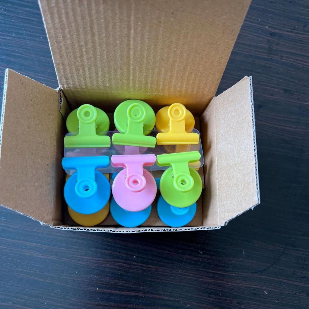 2022 Magnetic Plastic Clips - Round, Colorful & Strong for Refrigerators