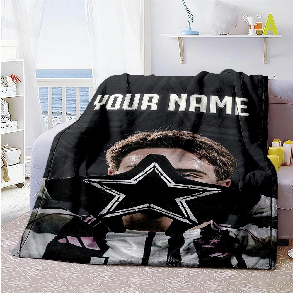 Juventus Customize Text Blanket Gift Customizable Blanket Warmthful Decor Versatile for Living Room Office Chair Bedding Sofa Ideal for All Seasons