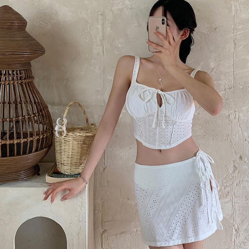 New ins Korean version of split swimsuit female sexy babes suspender, bikini slim solid color simple vacation swimsuit