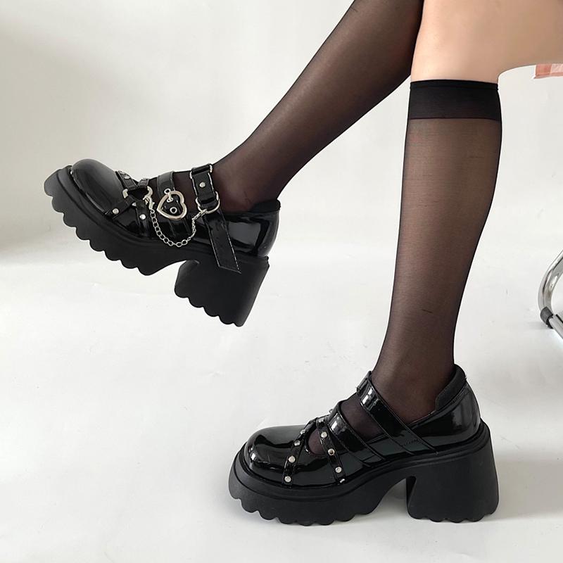 Fashion Gothic Style Shoes Platform Lolita Shoes Female Chain Heart Buckle Mary Janes Shoes High Platform Shoes Women's Punk Shoes Y2K