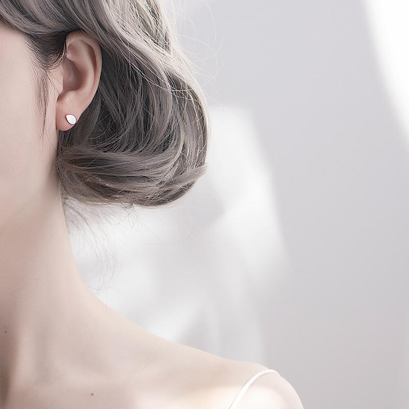 Серьги-капли для женщин, летние, простые, матовые, матовые, серьги-капли для поездок на работу, текстурные серьги