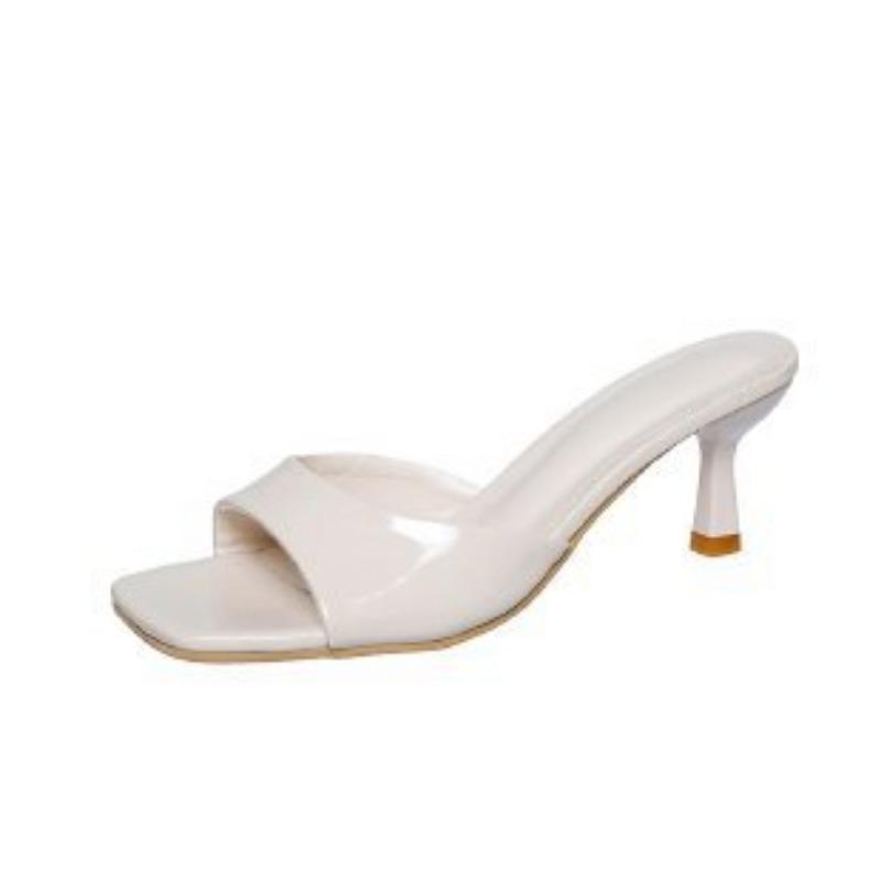 Лакированные крутые шлепанцы на высоком каблуке женские летние новые на квадратном каблуке на тонком каблуке больших размеров женские шлепанцы