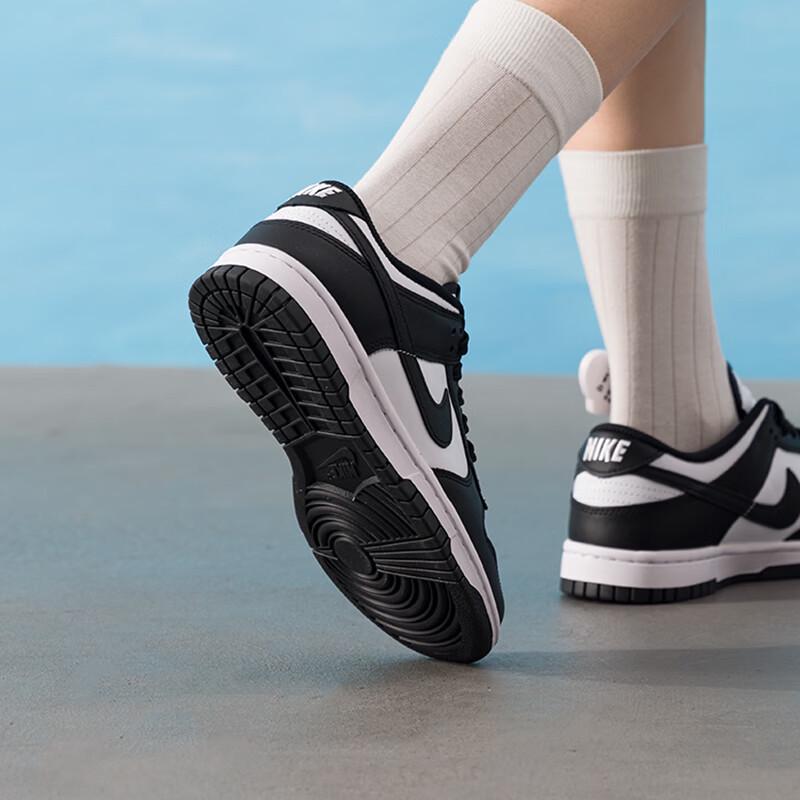 Nike Женские lifestyle кроссовки Dunk Low