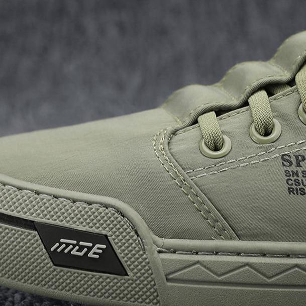 Men Casual Shoes Ice Silk Canvas Shoes for Men Walking Shoes Outdoor Sneakers Male Breathable Footwear