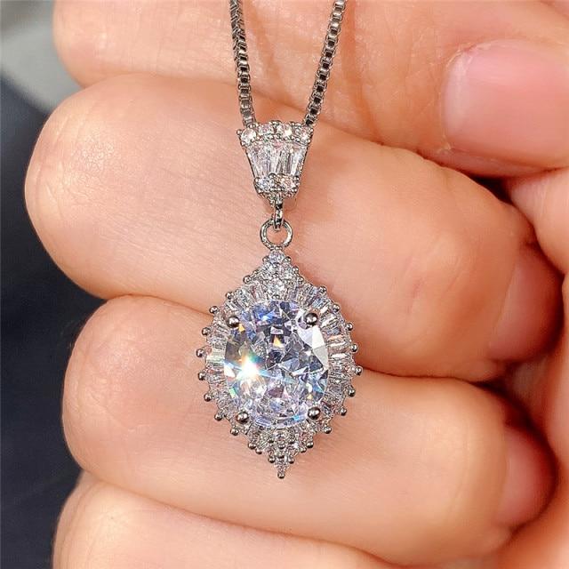 Huitan Fashion Design Female Necklace Anniversary Party Luxury Lady 'S Necklaces With Brilliant Cubic Zirconia Gift New Jewelry