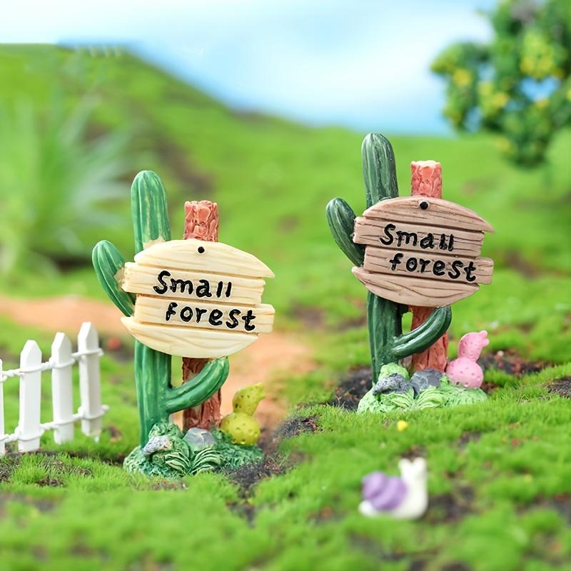 2 Pcs of Doll House Decoration Moss Micro Landscape Resin Craftsmanship Succulent Landscape Decoration Cactus Road Sign Small Decoration
