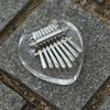 Мини-калимба из 8 клавиш, деревянное пианино для большого пальца с ремешком, пианино для пальцев, музыкальный инструмент, портативный, изысканный подарочный набор для детей и взрослых