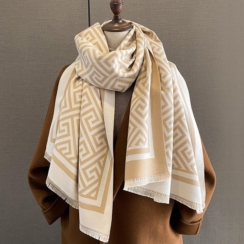 Winter New 2023 Cashmere Fashion Warm Scarf, Student Couple Air Conditioned Shawl