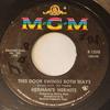 7-дюймовая пластинка HERMANS HERMITS  This Door Swings Both Ways  Для Lo K13548 MGM Records 1966 США Рок Б/у