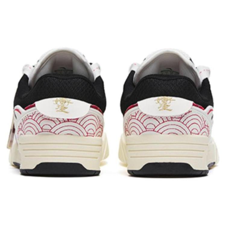 ANTA Jie Ao Collection Skateboard Shoes Women's Low top White/Black/Red 122318040-5