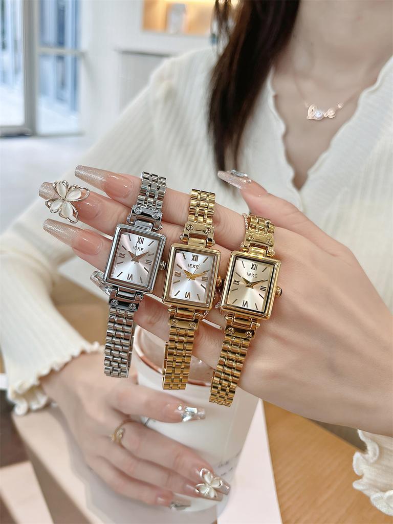 Designer Watch For Female Students, A Light Luxury Quartz Retro Women'S Watch, New Small Square Watch With Steel Strap.