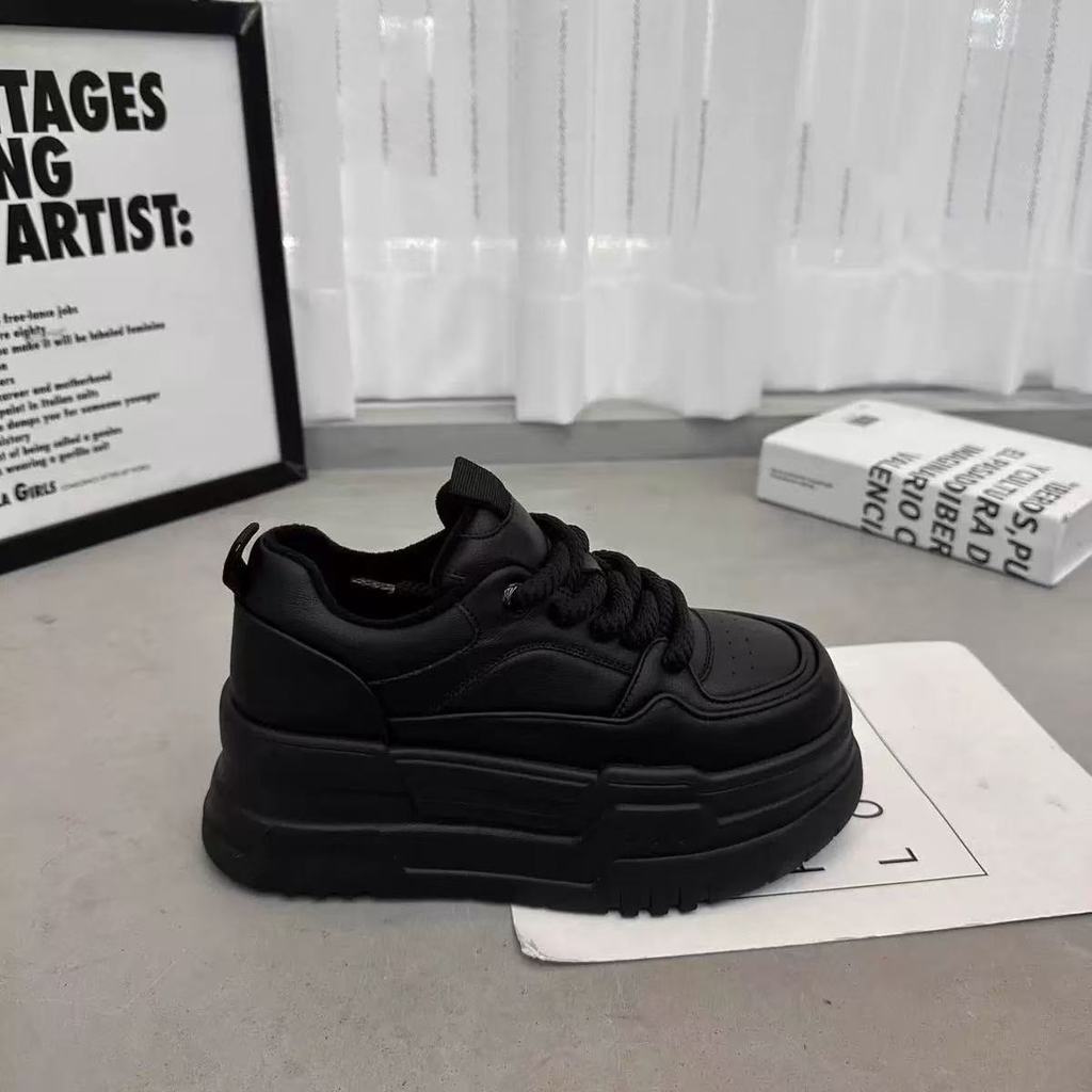 Womens Platform Sneakers With Foam Sole And Elevating Heel For Casual Daily Wear