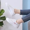Модные женские кроссовки Женские кроссовки для бега Модные белые Дышащая сетка Вышитые цветы На шнуровке Повседневные кроссовки Zapatos De Mujer