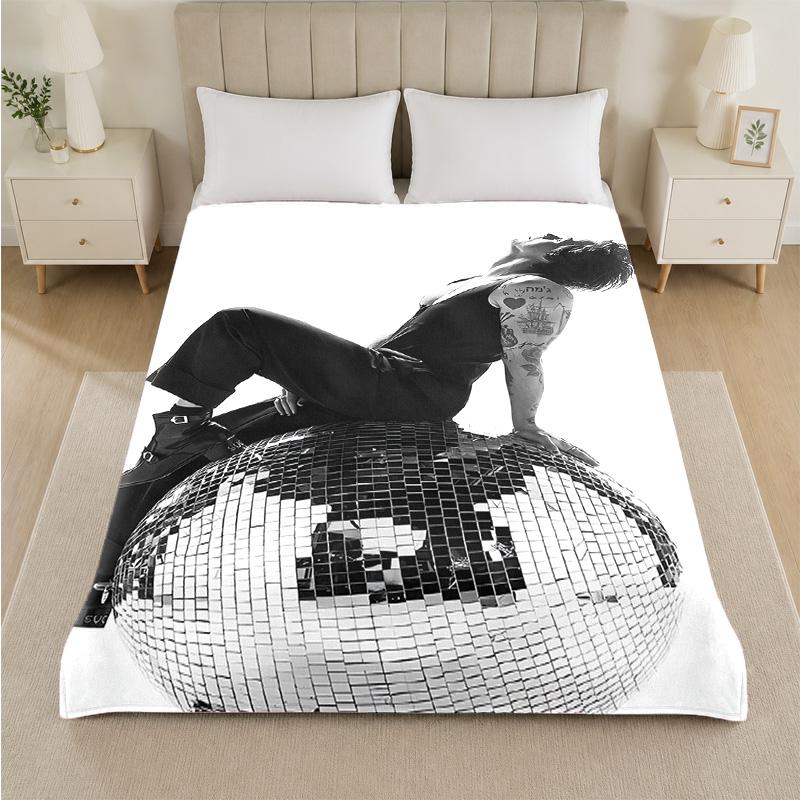 Harry Styles Print Flannel Blanket Cozy Warm Plush Throw Blanket For Bed Sofa Couch Indoor Household Use