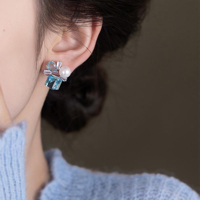 Квадратные серьги-пусеты с цирконом и жемчугом, французские серьги высокого класса, нишевые модные серьги для женщин