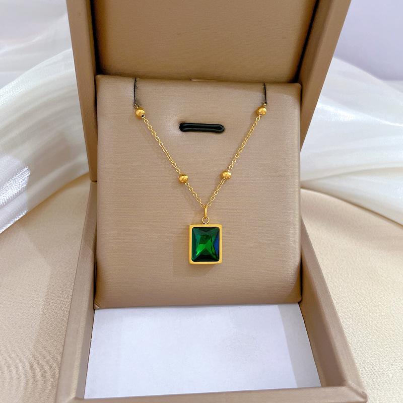 Square Emerald Minimalist Furnace Real Gold Necklace Female Collarbone Chain Accessories