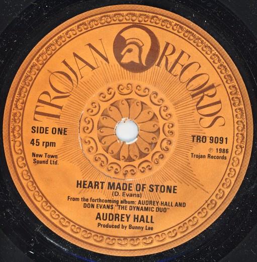 7inch Record AUDREY HALL Heart Made Of Stone TRO9091 TROJAN 1986 UK Reggae Ska Dub Used