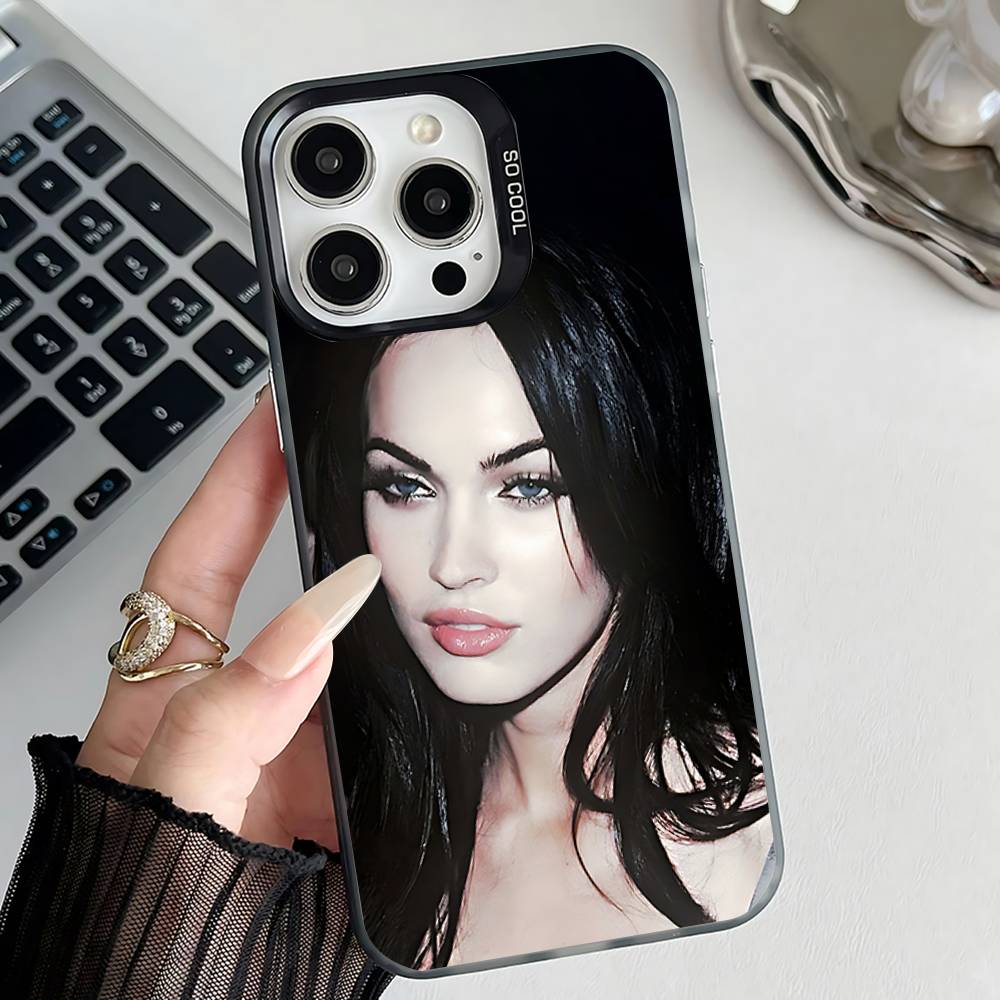 Чехол для телефона Megan Fox из фильма «Тело Дженнифер» для iPhone 17,16,15,14,13,12,11, Pro, XS, Max, Plus, Mini, SE4, E Черный Матовый Ударопрочный Чехол