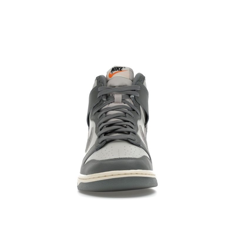 Nike Dunk High SE Light Bone Мужские кроссовки Серый Tumbled-Grey Coconut-Milk DM0582-001