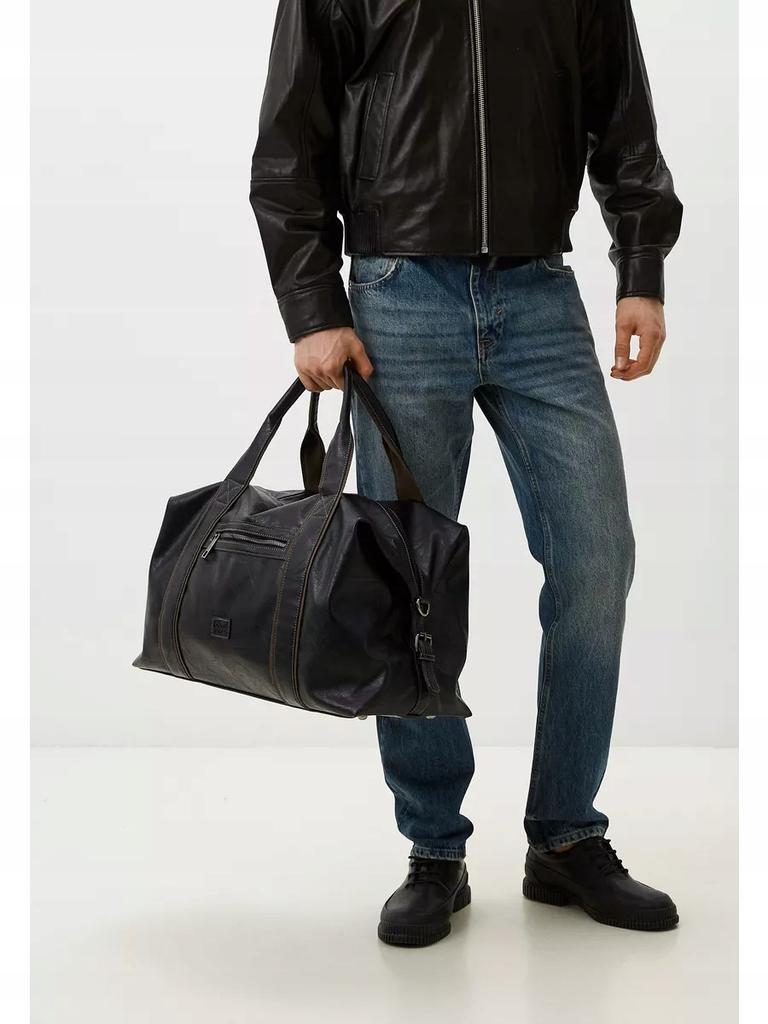 David Jones Weekend Fitness Travel Bag Black