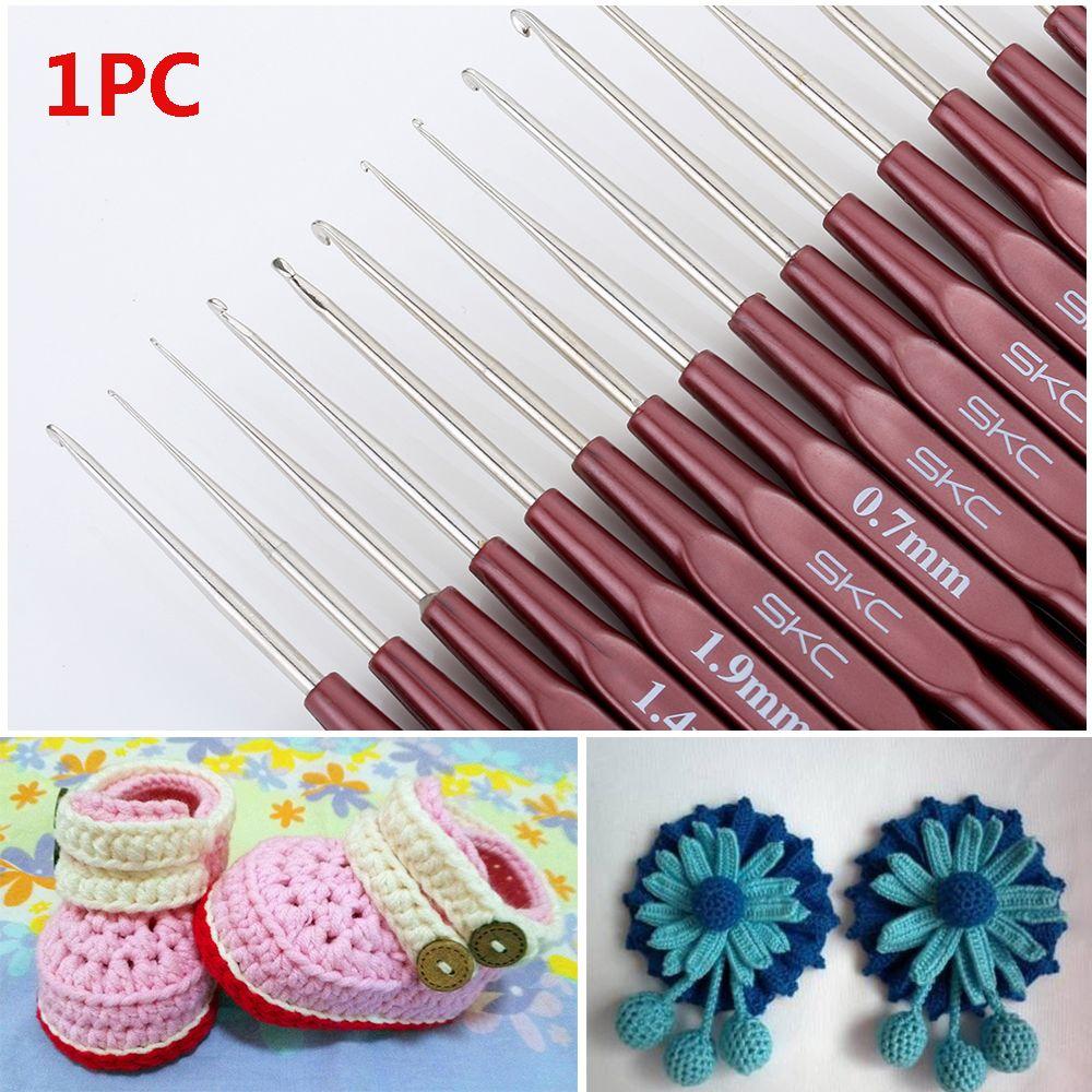 16 Sizes New DIY Dolls Lace Crochet Hook Knitting Needles Yarn Weave