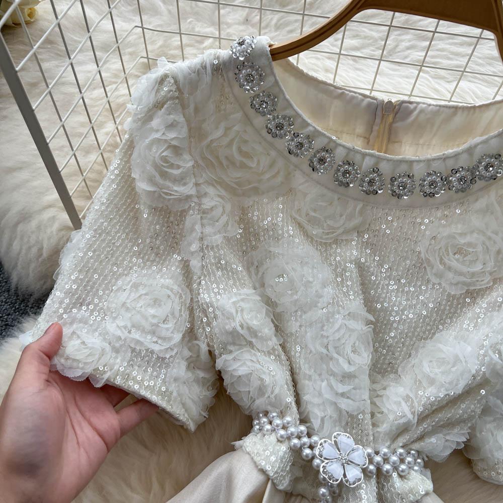 Летние женские милые маленького размера платья для вечеринки феи-принцессы с цветочной вышивкой бисером для девушки-студентки с жемчужным поясом