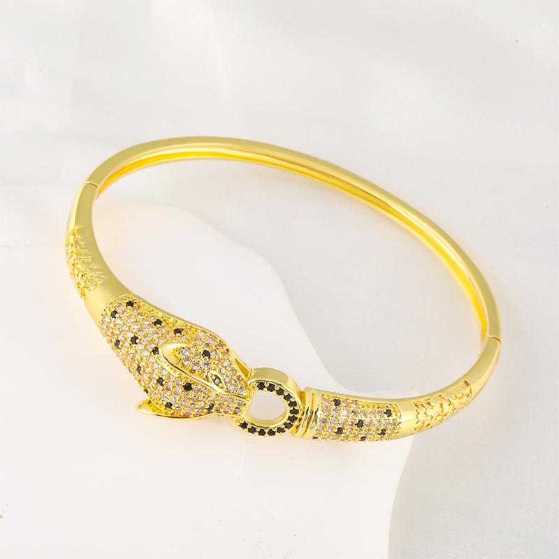 European and American Fashion Trend Retro Hip-hop Jewelry Cool Micro-paved Zircon Leopard Bracelet for Women